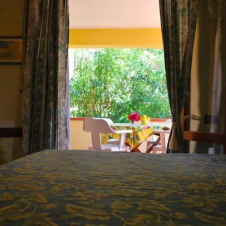 Dei Fiori Aparthotel