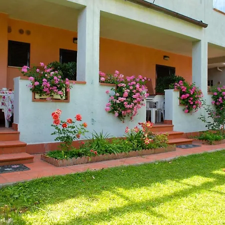 Aparthotel Dei Fiori *