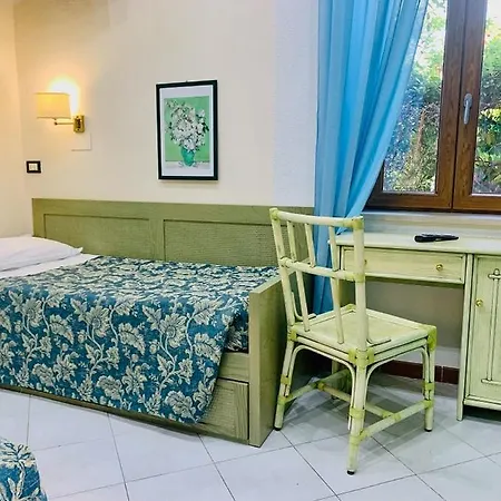 Dei Fiori Aparthotel